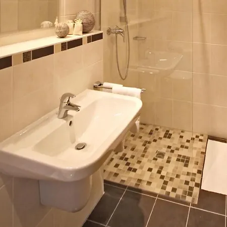 Vendégház Gastehaus Martina 4*