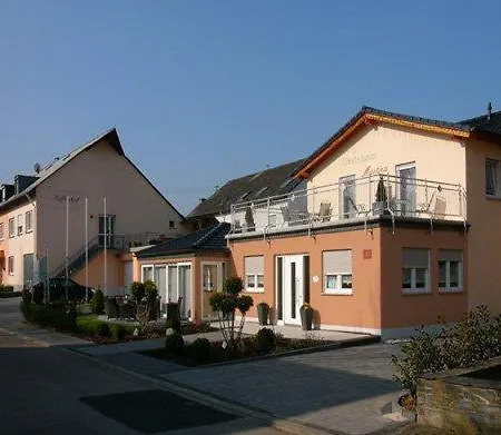 Gastehaus Martina 4* Trittenheim